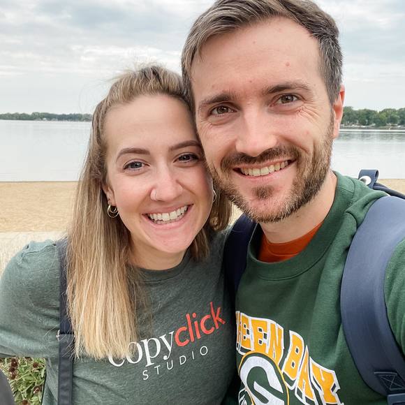 Meet your Posher, Hayley - Picture 1 of 1